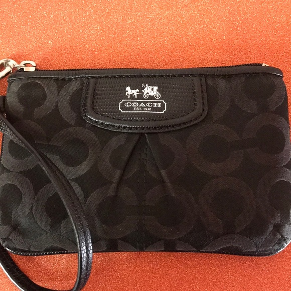 Coach Wristlet - Picture 2 of 4
